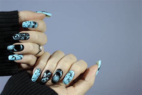 Summet witch nails